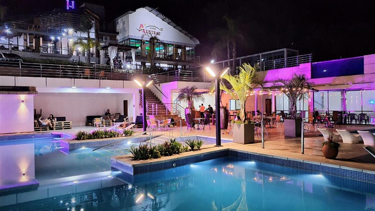 Austral Hotel Dos de Mayo Екстер'єр фото