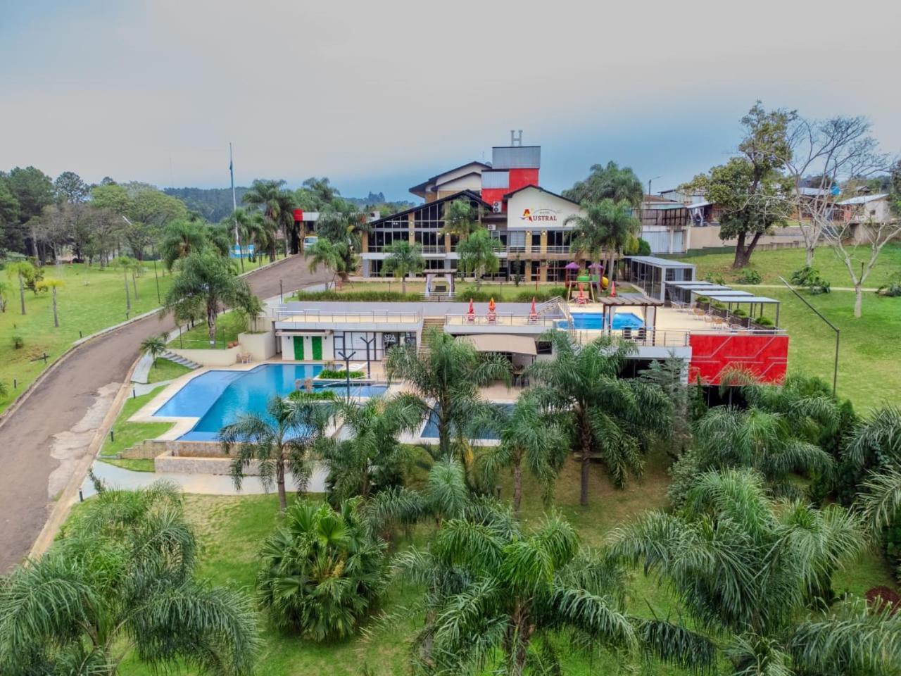 Austral Hotel Dos de Mayo Екстер'єр фото